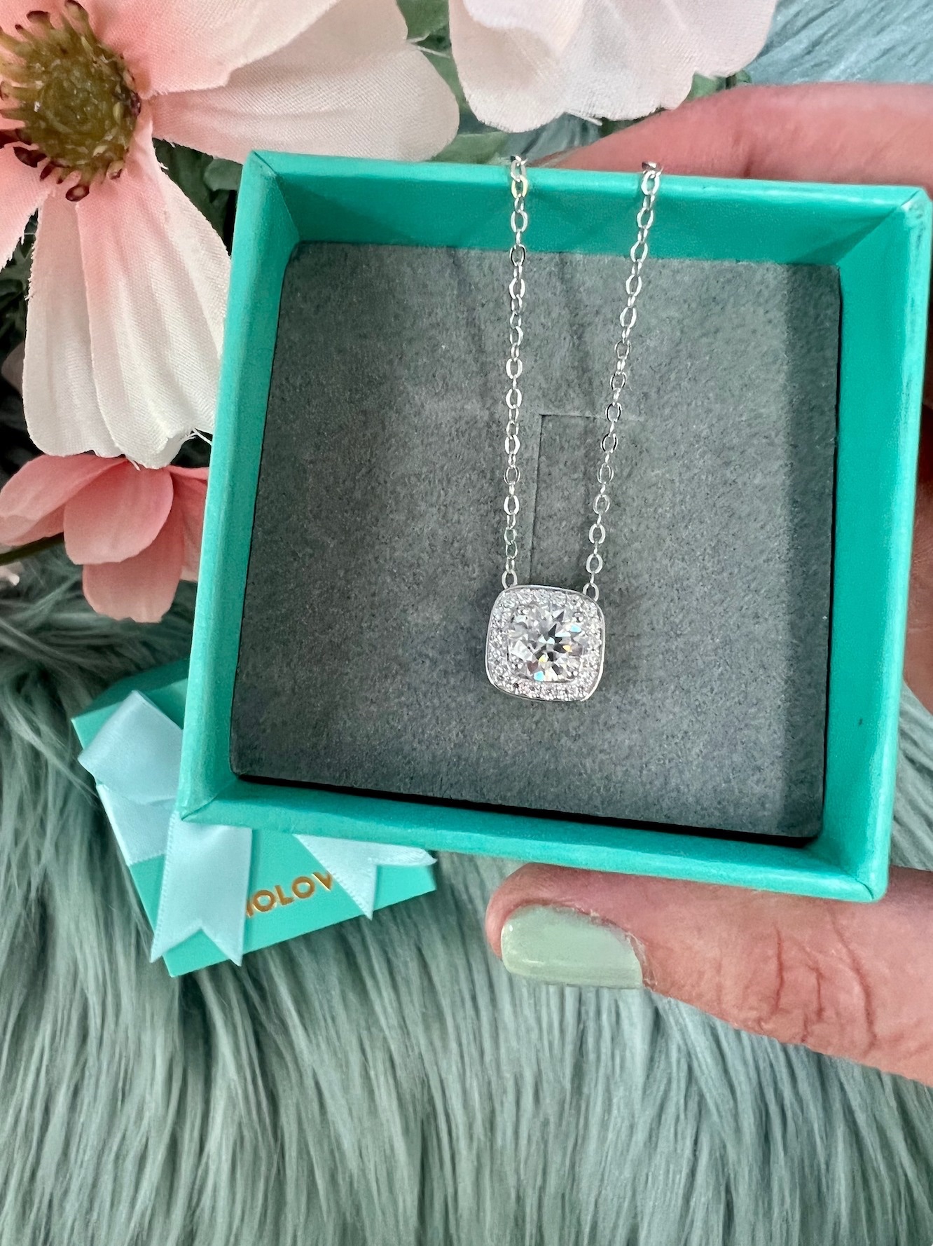 IMOLOVE Moissanite Pendant Sterling Silver Square Necklace w 18K White Gold Plated 1.3 Carats D Color VVS1 Clarity