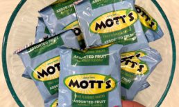 Mott's Fruit Flavored Snacks, Assorted Fruit, Pouches, 0.8 oz, 40 ct 08 20 22